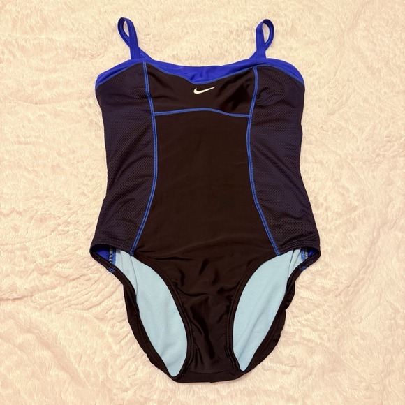 Nike Other - Nike one piece colorblock athletic swimsuit in black and royal blue Size 12 / L